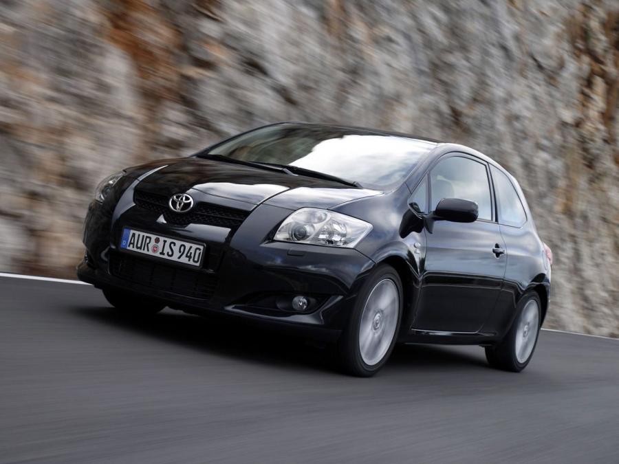  Toyota Auris 3-Door 2007 года  (фото 6 из 9)